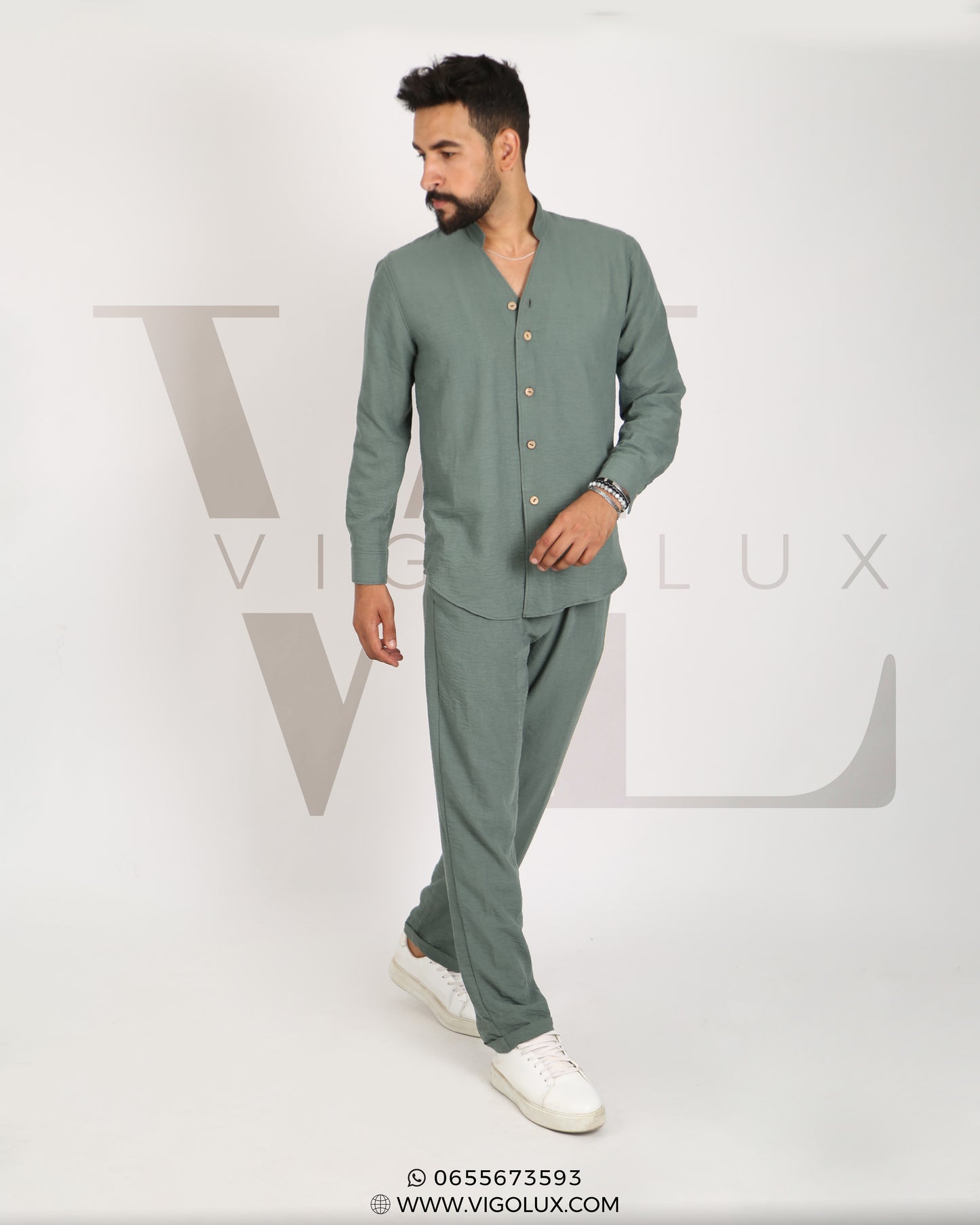 Ensemble Homme Élégant en Loulan – Chemise Col Mao & Pantalon Décontracté